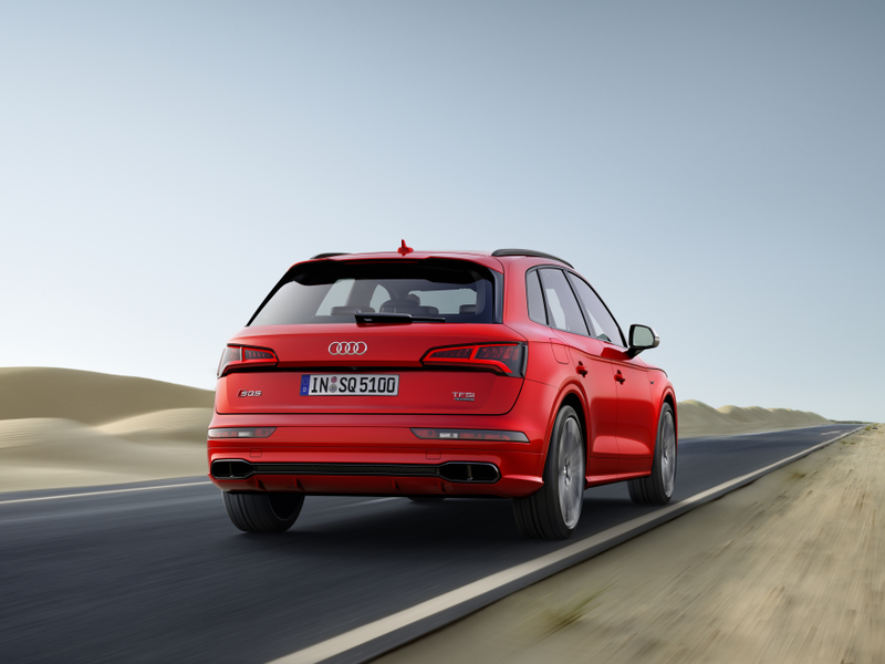Illustration for article titled The 354 Horsepower 2018 Audi SQ5 Is Here To Ensure The R8's Existence